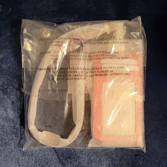 Kate Spade Staci Card Lanyard - Picture 1 of 5